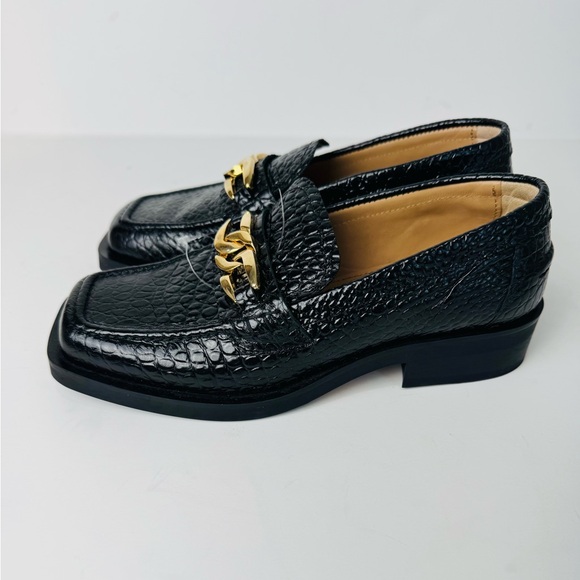 & Other Stories Leather Croc-Embossed Loafers with Gold Chain - Picture 6 of 11